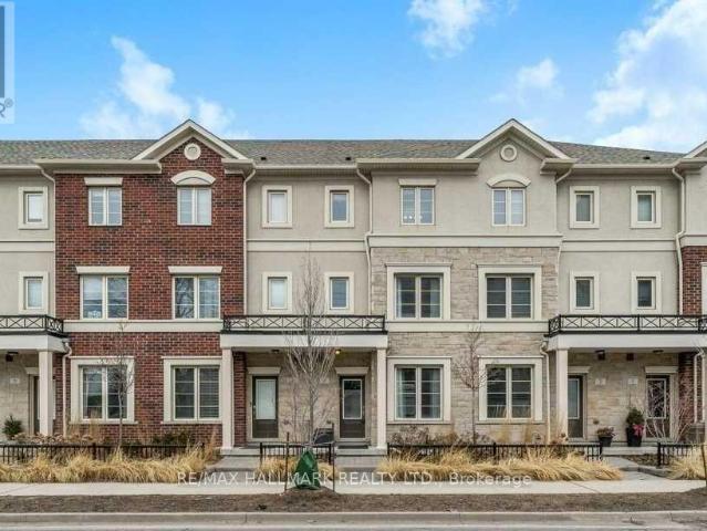 apartment at 3 – 636 EVANS AVENUE