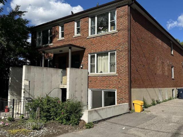 apartment at 3 – 1089 BROADVIEW AVENUE