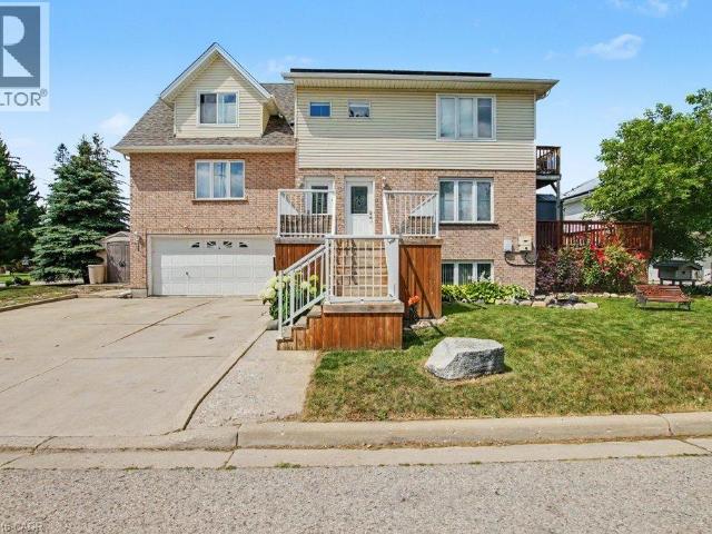 apartment at 3 COLYER Place Unit# Upper