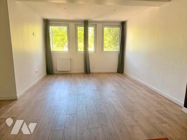 Apartment at 01 Oyonnax, OYONNAX, 01100, France