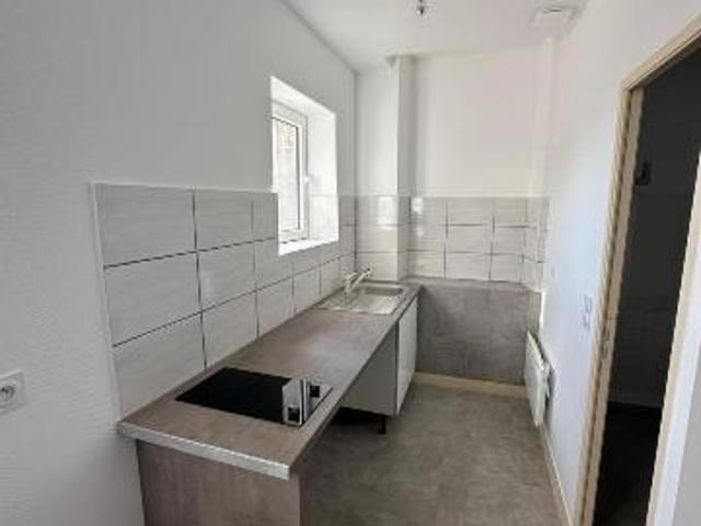 Apartment at 01 Oyonnax, OYONNAX, 01100, France