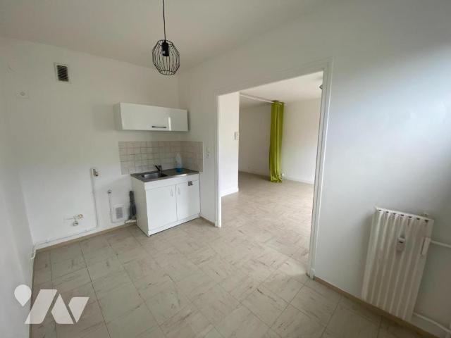 Apartment at 02 Laon, LAON, 02000, France