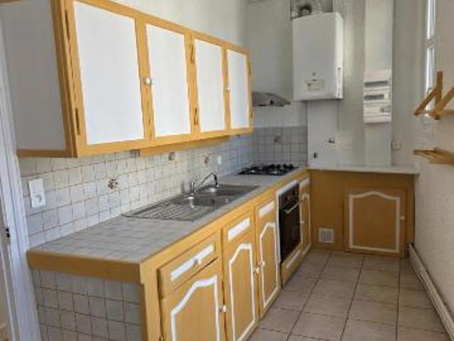 Apartment at 02 Saint Quentin, ST QUENTIN, 02100, France