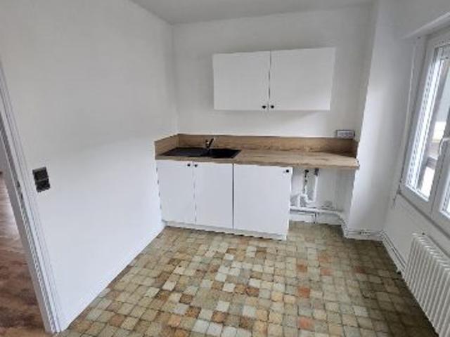 Apartment at 02 Saint Quentin, ST QUENTIN, 02100, France
