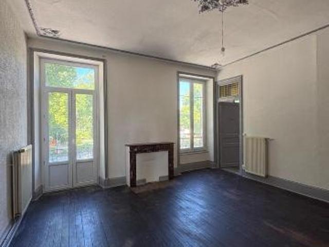 Apartment at 07 Tournon sur Rhône, TOURNON SUR RHONE, 07300, France