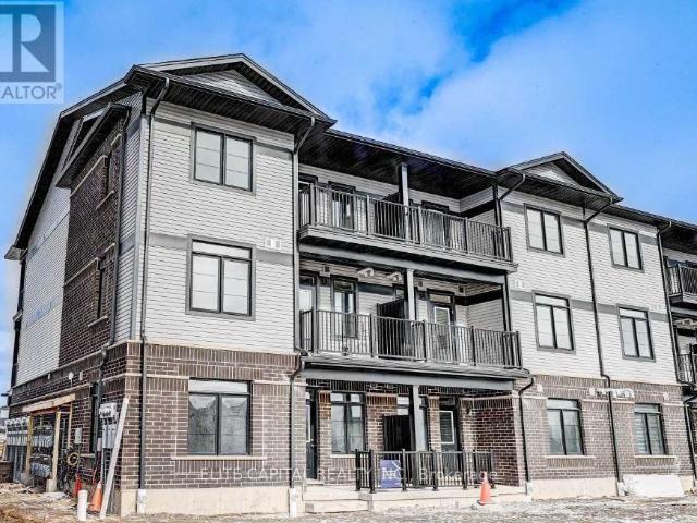 apartment at 104 OAT LANE, Kitchener, Ontario, N2R0S8