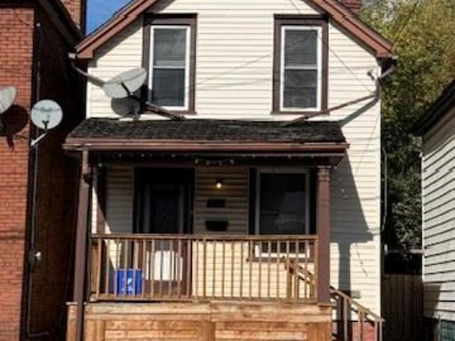 apartment at 1087 CANNON Street E