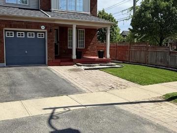 apartment at 1000 BARCLAY CIRCLE, Milton, Ontario, L9T5W5