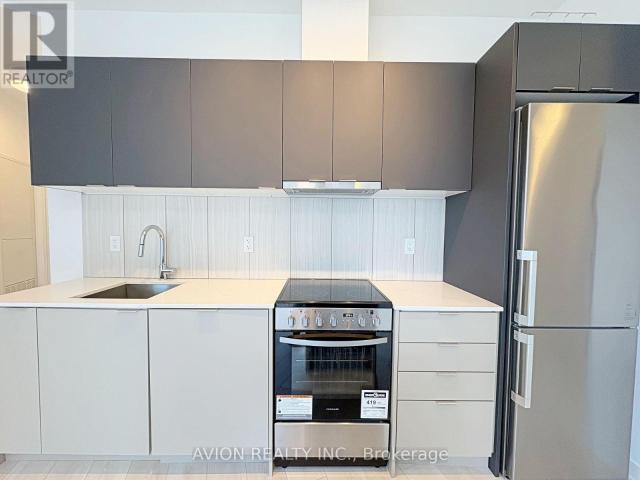 apartment at 1016 – 8 TIPPETT ROAD