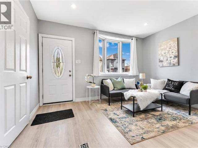 apartment at 101 EMERALD Street N