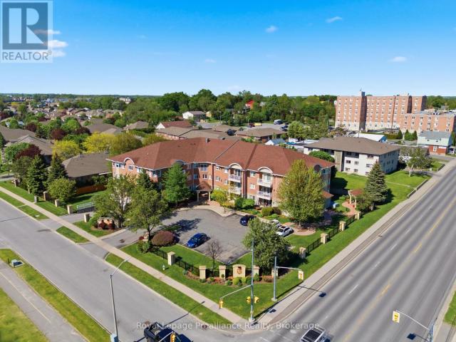 apartment at 101 – 15 HEARTWOOD DRIVE