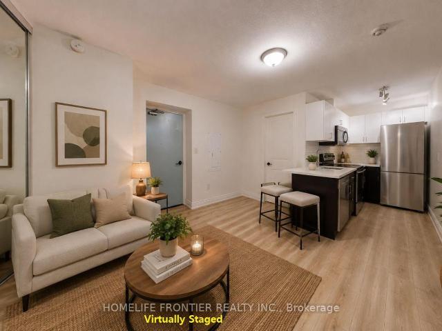 apartment at 101 291 SCARLETT ROAD, Toronto, Ontario, M6N4L1