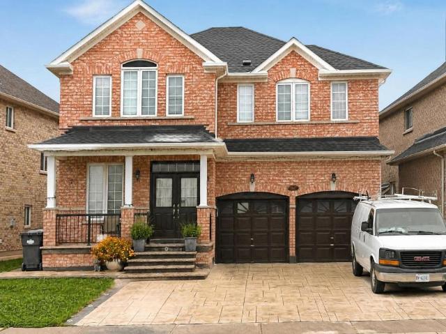 apartment at 102 EARLSBRIDGE BOULEVARD, Brampton, Ontario, L7A3W7