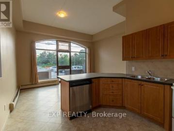 apartment at 102 40 FRONT STREET N, Thorold, Ontario, L2V1X5