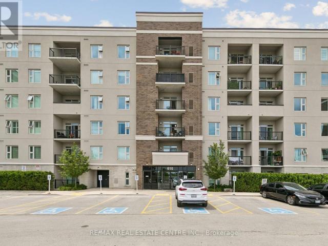 apartment at 102 610 FARMSTEAD DRIVE, Milton, Ontario, L9T8X5