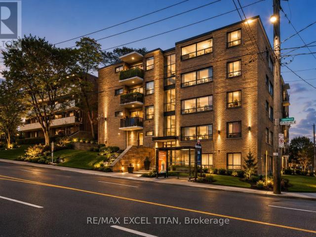 apartment at 103 2507 EGLINTON AVENUE W, Toronto, Ontario, M6M1S9