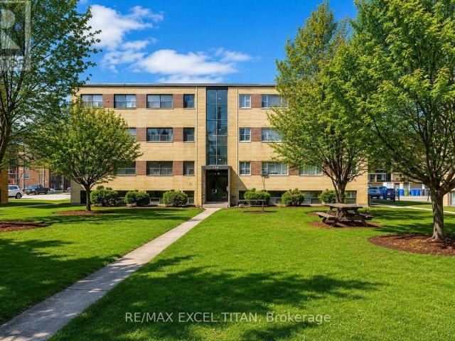 apartment at 10 799 ROBINSON STREET, Burlington, Ontario, L7R2L4