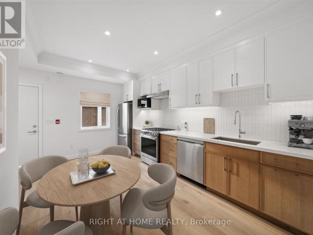 apartment at 10 91 BARTON AVENUE, Toronto, Ontario, M6G1P7