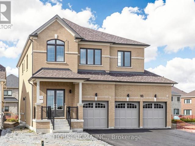 apartment at 10 MAX BULMER COURT, Georgina, Ontario, L3X3J9