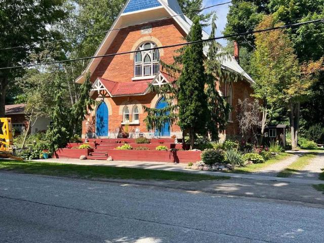 apartment at 10 MILL STREET W, Springwater, Ontario, L0L1V0