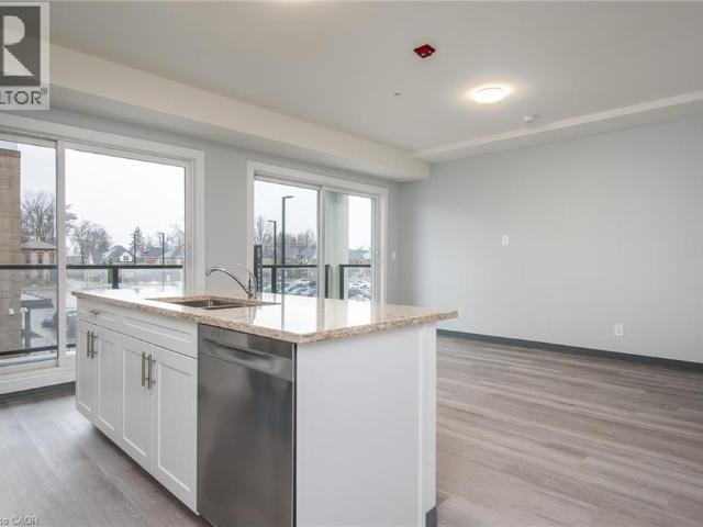 apartment at 10 QUEEN Street Unit# 202, St. Thomas, Ontario, N5R3H8