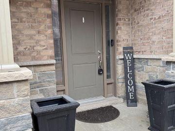 Hamilton, Ontario, Ontario - Office room
