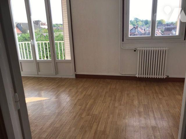 Apartment at 10 Vendeuvre sur Barse, VENDEUVRE SUR BARSE, 10140, France