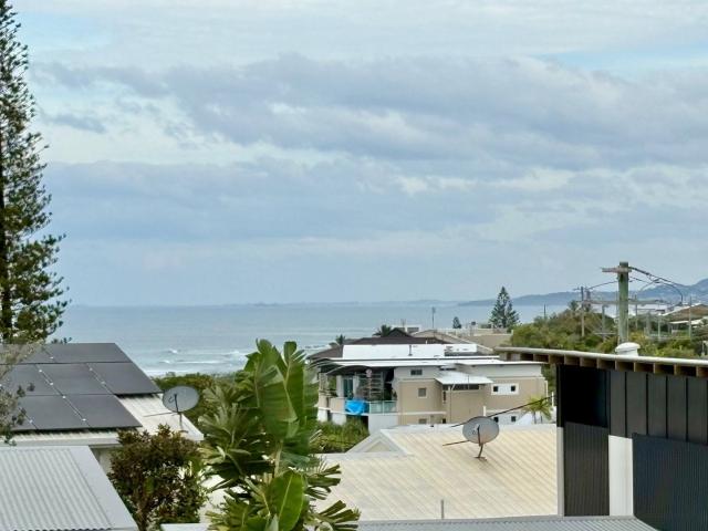 apartment at 1/14 Sobraon Street Sunrise Beach, QLD 4567