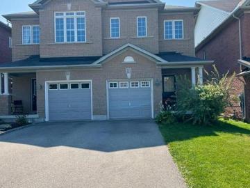 apartment at 115 HARVEST HILLS BOULEVARD, East Gwillimbury, Ontario, L9N0B4