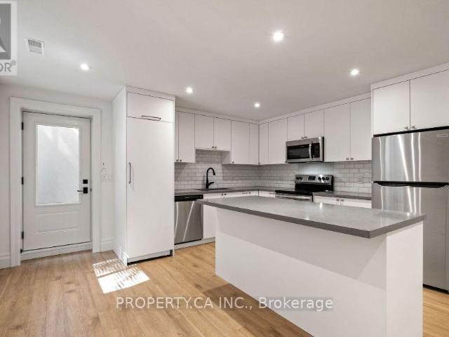 apartment at 119 INVERMAY AVENUE