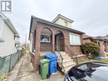 apartment at 1102 LANGLOIS AVE AVENUE, Windsor, Ontario, N9A2H5