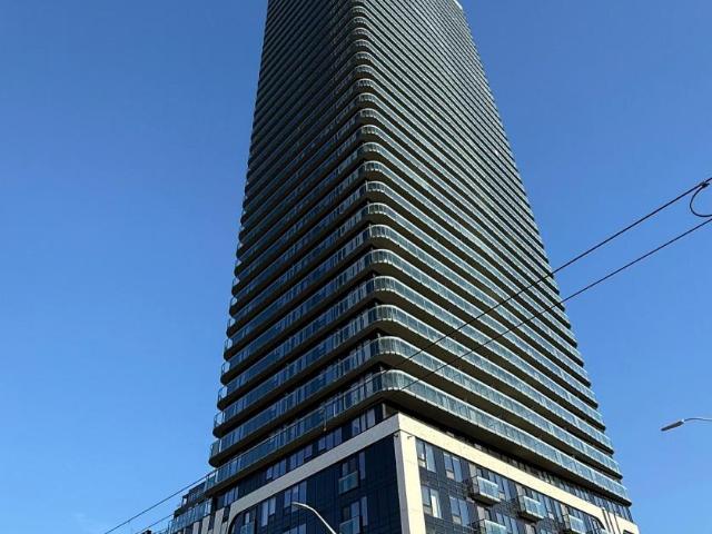 apartment at 1107 – 30 FRANCIS STREET S