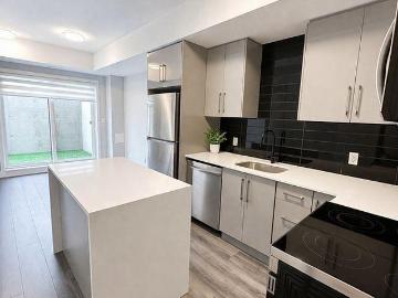 apartment at 110 6065 MCLEOD ROAD, Niagara Falls, Ontario, L2G0Z7
