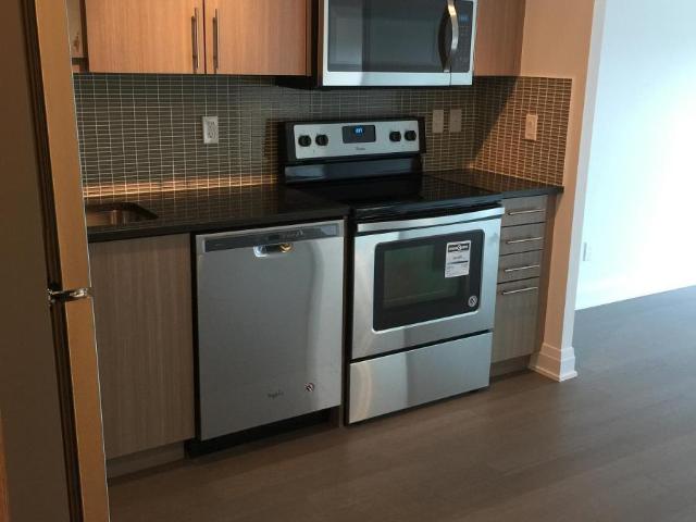 apartment at 1113 55 SPEERS ROAD, Oakville, Ontario, L6K0H9