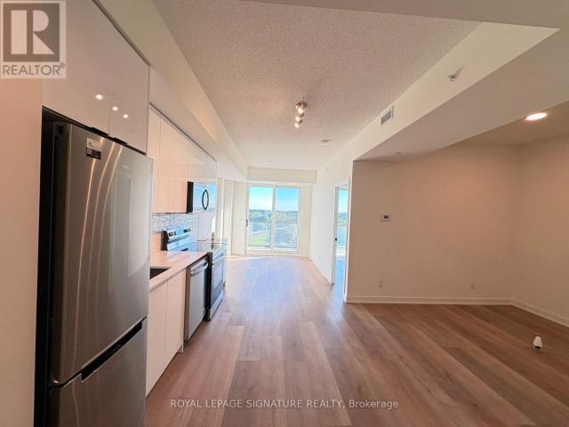 apartment at 1114 – 33 ERIE AVENUE