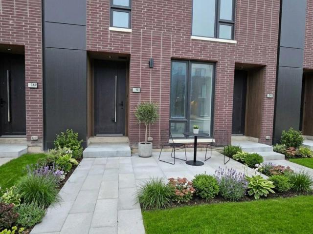 apartment at 111 EVERETT COMMON, St. Catharines, Ontario, L2P0G8