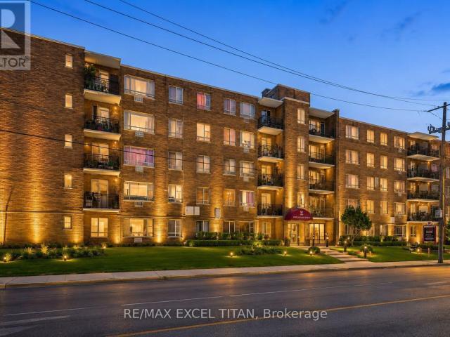 apartment at 111 – 2895 BATHURST STREET