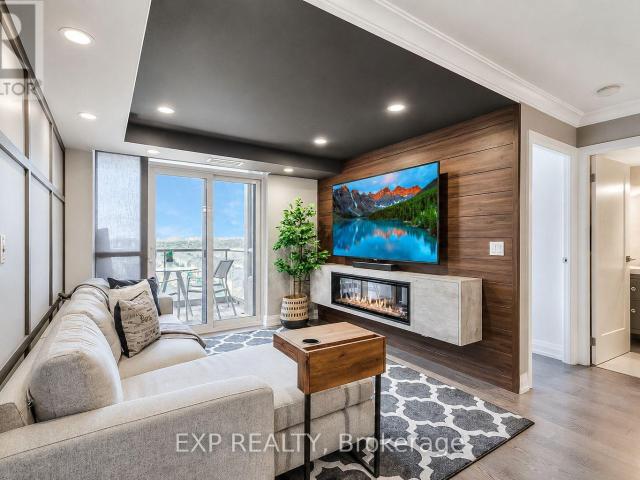 apartment at 1132 – 33 COX BOULEVARD
