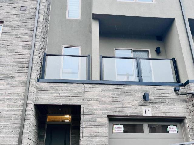 apartment at 11 BAYBERRY LANE