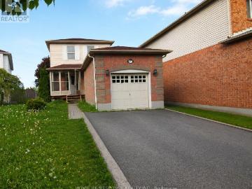 apartment at 11 SADDLECREEK COURT, Brampton, Ontario, L6Y4V6