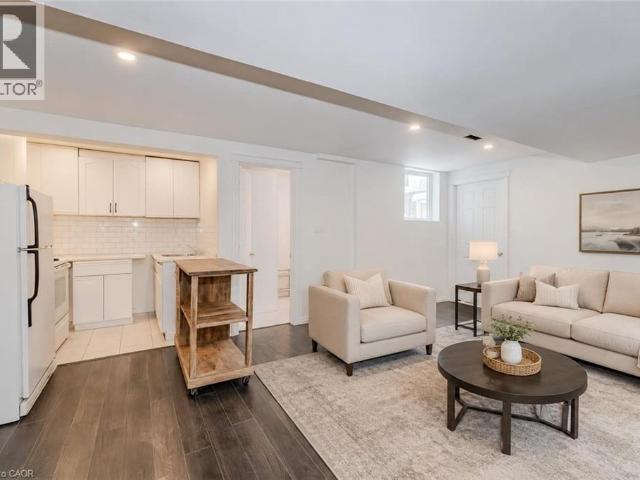 apartment at 124 DOWNEY Road, Guelph, Ontario, N1C1A3