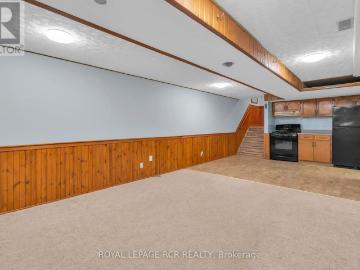 apartment at 126 NELSON STREET E