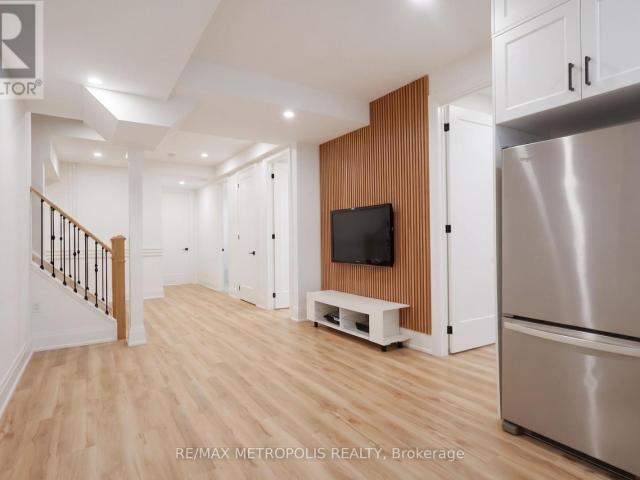 apartment at 129 SILK TWIST DRIVE, East Gwillimbury, Ontario, L9M0W1