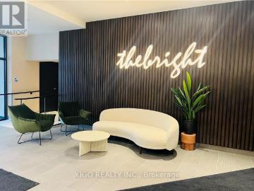 Kitchener, Ontario - Office room, Parking