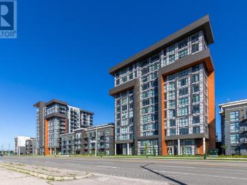 Waterdown, Ontario - Balcony, Parking