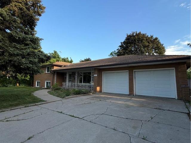 apartment at 1202 BARTON Street, Stoney Creek, Ontario, L8E5G9
