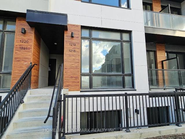 apartment at 1218 8 DAVID EYER ROAD, Richmond Hill, Ontario, L4S0N3