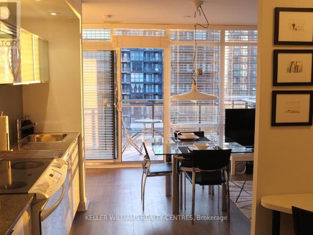 apartment at 1220 – 4 K SPADINA AVENUE E