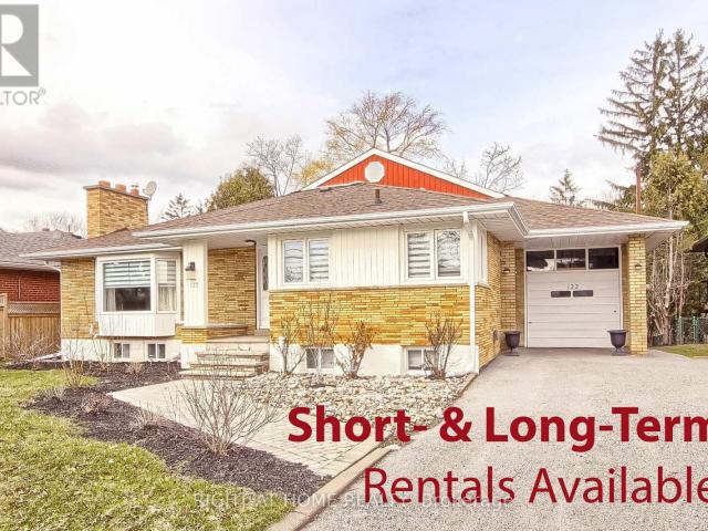 apartment at 122 ELVASTON DRIVE, Toronto, Ontario, M4A1N6
