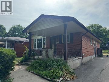 apartment at 12 ARROWHEAD Place Unit# Lower, Kitchener, Ontario, N2P1C2